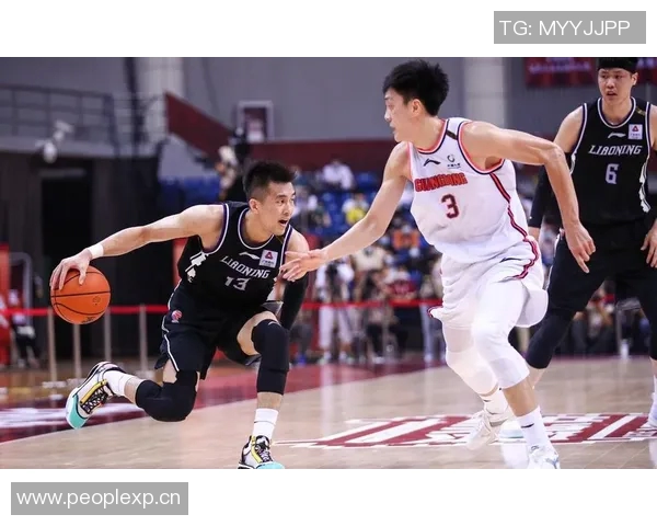 广州篮球队意识争议引发热议球迷与专家观点碰撞激烈讨论 广州篮球队意识争议引发热议球迷与专家观点碰撞激烈讨论