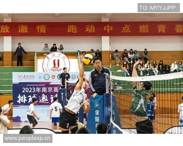 武汉排球队战术解析:聚焦排球技术与团队协作的完美结合 武汉排球队战术解析:聚焦排球技术与团队协作的完美结合